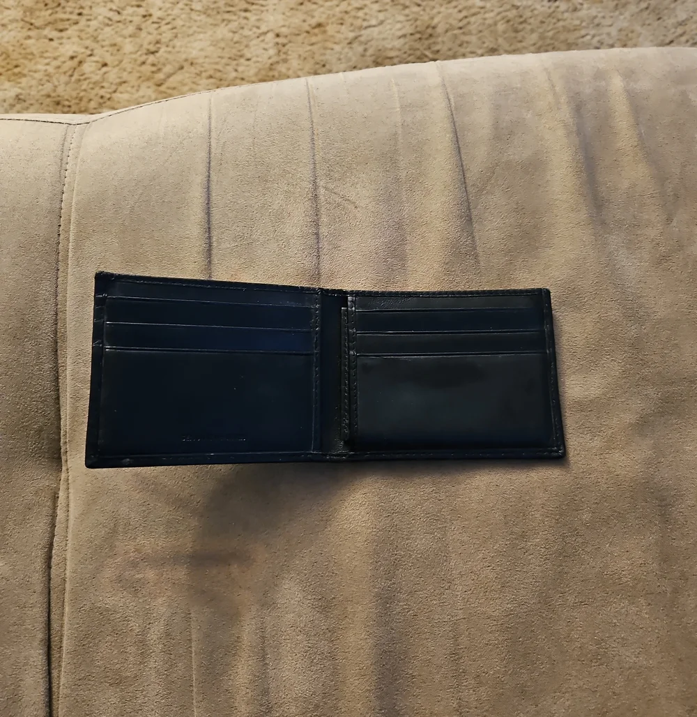 Classic Black Leather Bi-Fold Wallet
